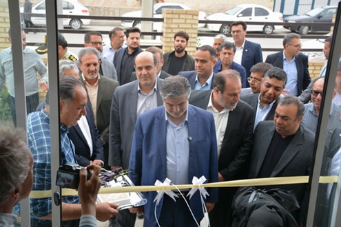 افتتاح دو واحد تولیدی در شهرک صنعتی شهید چمران ساوه در حضور استاندار مرکزی